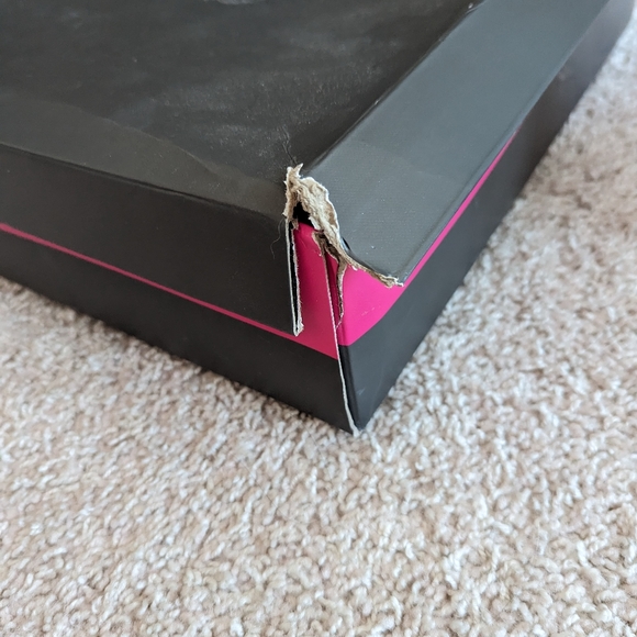 7.5 Vince Camuto Willeya Booties - Picture 4 of 6